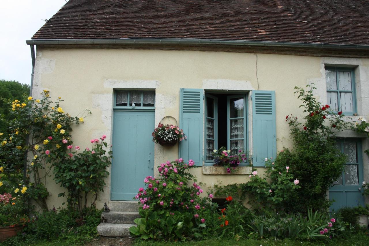 Petite Maison Berrichonne Charost ภายนอก รูปภาพ
