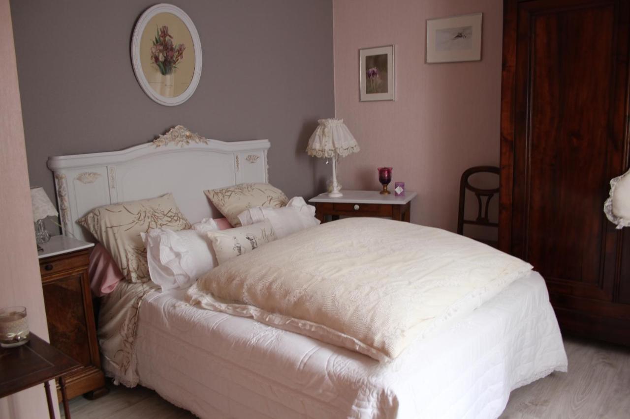 Petite Maison Berrichonne Charost ภายนอก รูปภาพ